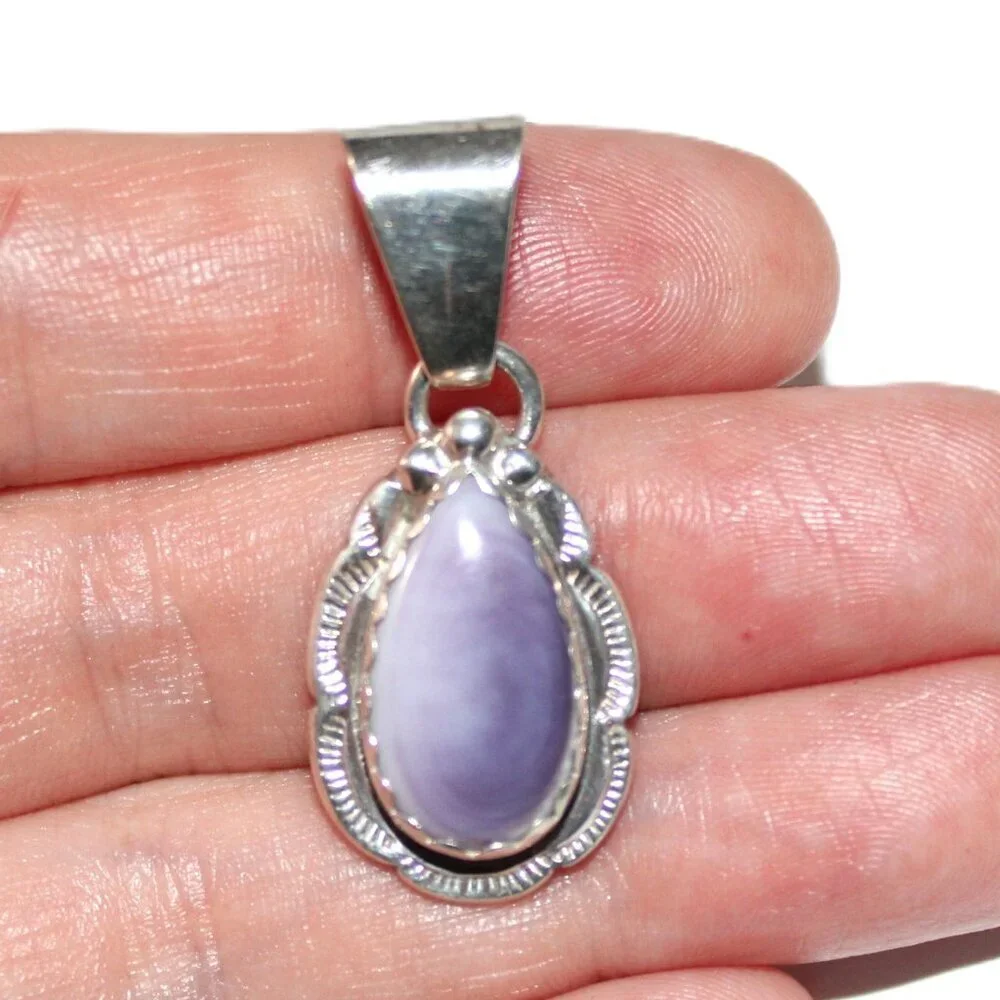 Vintage Sterling Silver South Western Purple Stone Pendant - Picture 5 of 5